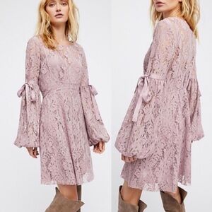 Free People | Women’s lilac/mauve crochet lace long sleeve Ruby dress, size XS